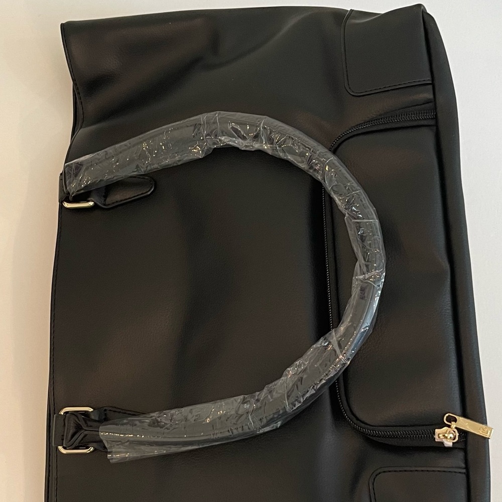 Buffbunny NWT gamechanger luxury tote in black